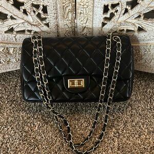 Quilted crossbody